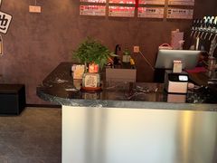-优布劳精酿酒馆(张江店)
