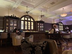 -LONG BAR 廊吧(外滩华尔道夫酒店)