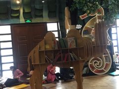 -钟书阁(松江泰晤士小镇店)