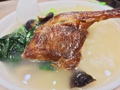 -佰搭果·广式茶餐厅(西华路店)