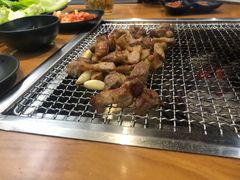 -肉甲韩国木炭烤肉(新壹街1店)