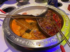 -钢管厂五区小郡肝串串香火锅(人民广场店)
