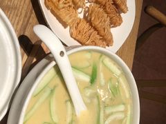 -芳芳私房菜·精做淮扬菜(承德路店)