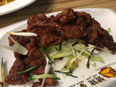 -合合春饼·酱骨·东北菜(潘家园店)