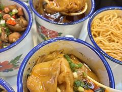 -犟一碗双椒鸡面(得意世界店)