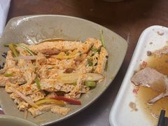 -亮亮面馆(经六路店)