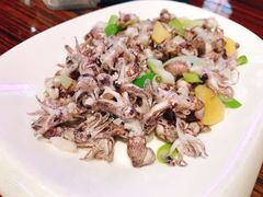 -蚝堡海鲜·威海菜·海肠捞饭·烧烤·亚洲吃蚝公司(幸福门店)