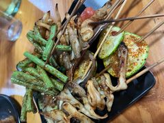 -乔岩保应烧烤店
