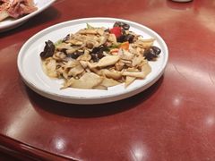 -吴记酱骨炖菜馆(康安路店)