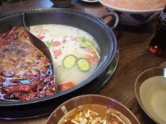 -萍姐火锅·公路夜市(武汉首店)