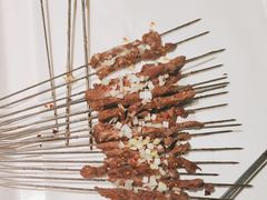 -三个大叔烤羊肉串·歌手驻唱·碳烤鲜肉(西三旗店)