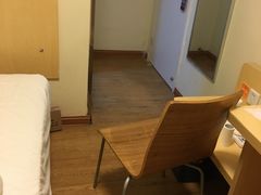 -7天酒店·广州天河公园地铁站店