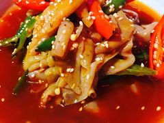 -三人行骨头王火锅(长寿店)