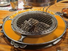 -青瓦炭韩潮烤肉(花园道店)