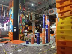 -嗨翻Hi-Fun竞技主题乐园·蹦床亲子生日轰趴(国光1937店)