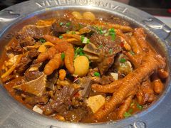 傲骨虎皮鸡爪煲-胖哥俩肉蟹煲(富阳万达店)