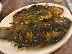 烤鲫鱼-沈记烧烤海鲜(江汉二路店)