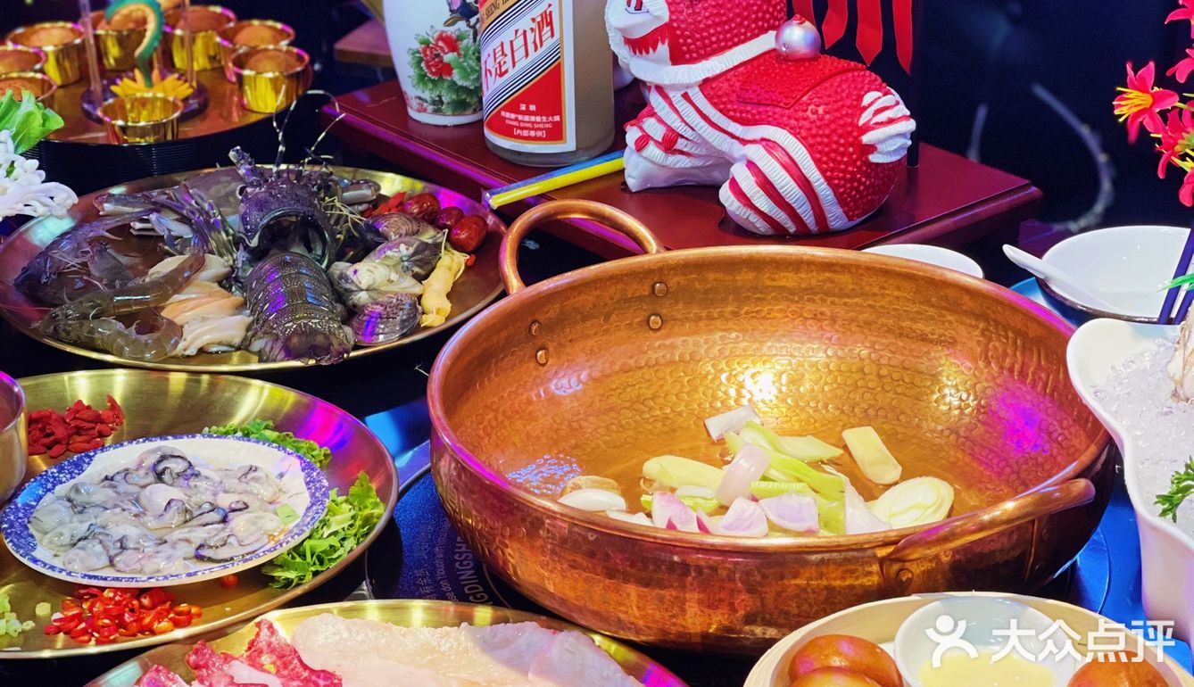 福田探店｜藏在香蜜湖里新国潮养生火锅