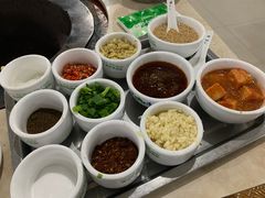 -朝伟清真铜瓢牛肉馆(三十年老·店)