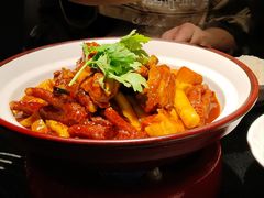-辣尚瘾·烤鱼·新川菜(牡丹园直营店)
