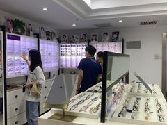 -造寸眼镜·蔡司官方授权店(东门店)