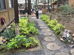 -林间山庄