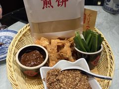 -鲁菜根·泰山菜(泰山店)