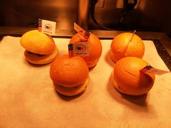 小汉堡-北京王府井希尔顿酒店·万斯阁西餐厅