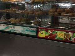 面包甜点陈列柜-芬芳甜品(同福路店)