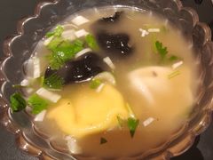 -涨巢·潮玩水疗局