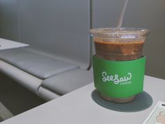 冰拿铁-Seesaw Coffee(上生新所店)