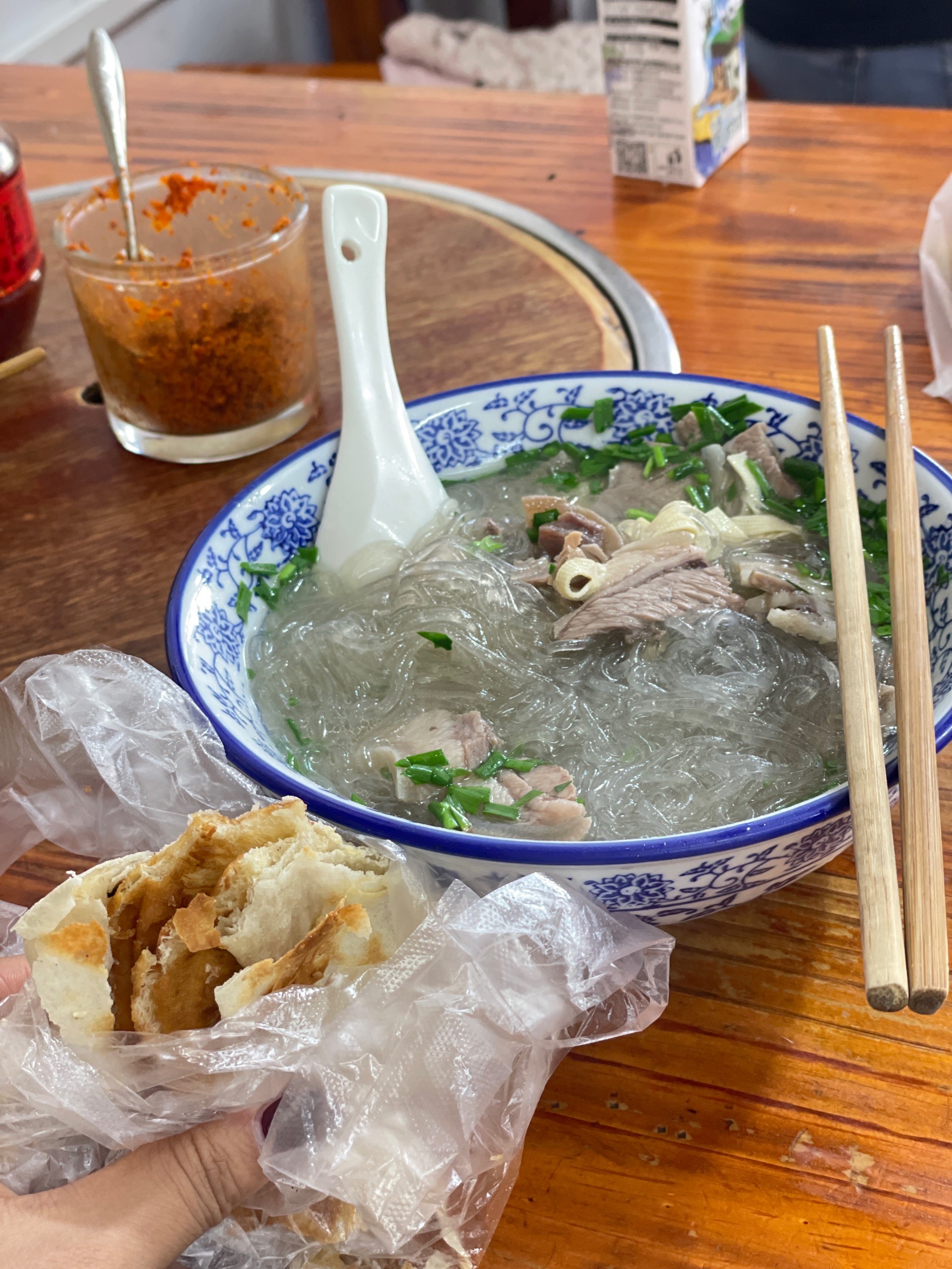 羊汤大饼图片