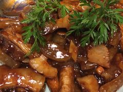 葱烧海参蹄筋-到家尝北京菜(西坝河店)