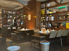 -牛德亨臻牛潮汕火锅(万邦时代店)