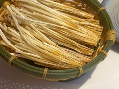 -喃喃椰·糟粕醋·椰子鸡火锅(七堡花园店)