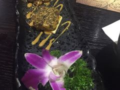 -HIHE Bistro·Oyster Bar(华熙live店)