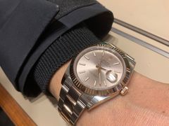 -亨得利钟表商店