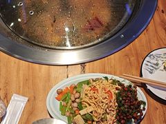 -山里屯铁锅炖·东北菜(康桥店)