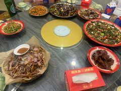 -江湖黑大兔(杨家坪店)