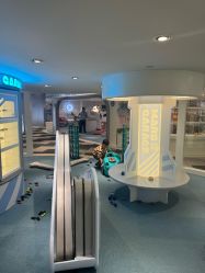 -MINI MARS KIDS CLUB亲子家庭中心(杨浦黄兴店)