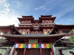 -新加坡佛牙寺龙华院