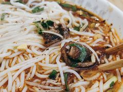 -力香园猪脚米线(金星店)