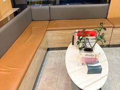 -半岛宠物医院24小时·内窥镜·牙科·碎石中心(府城大道店)