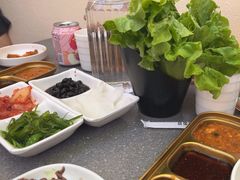 -豚妈妈汤饭·部队锅(南京东路店)