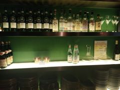 -La Mer Restaurant & Lounge