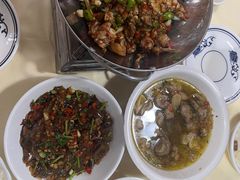 -笨罗卜浏阳菜馆(太平街店)