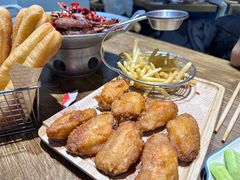 -叶派龙虾•招牌香辣蟹·海鲜(中海国际店)