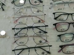 -锦泉眼视光中心(海珠广场店)