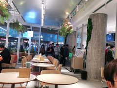 大堂-老乡鸡(上海白玉兰广场店)