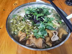 -靓姐南宁蒲庙生榨米粉(晓港湾店)